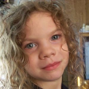 Meet your Posher, Desiree